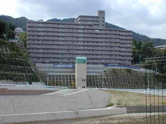 ��ˎs�����R�A�}���V�����A�f���|�h��˃��o�|�r���|�A��ˉw�E�ʐ^